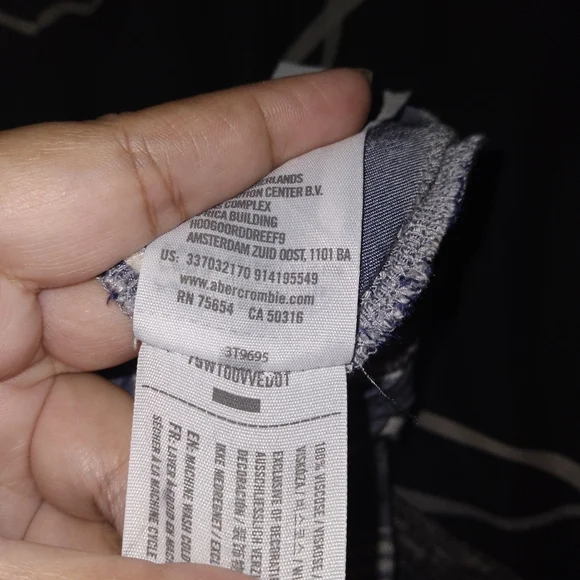 Hollister striped chambray spaghetti strap top, size L - Picture 5 of 5